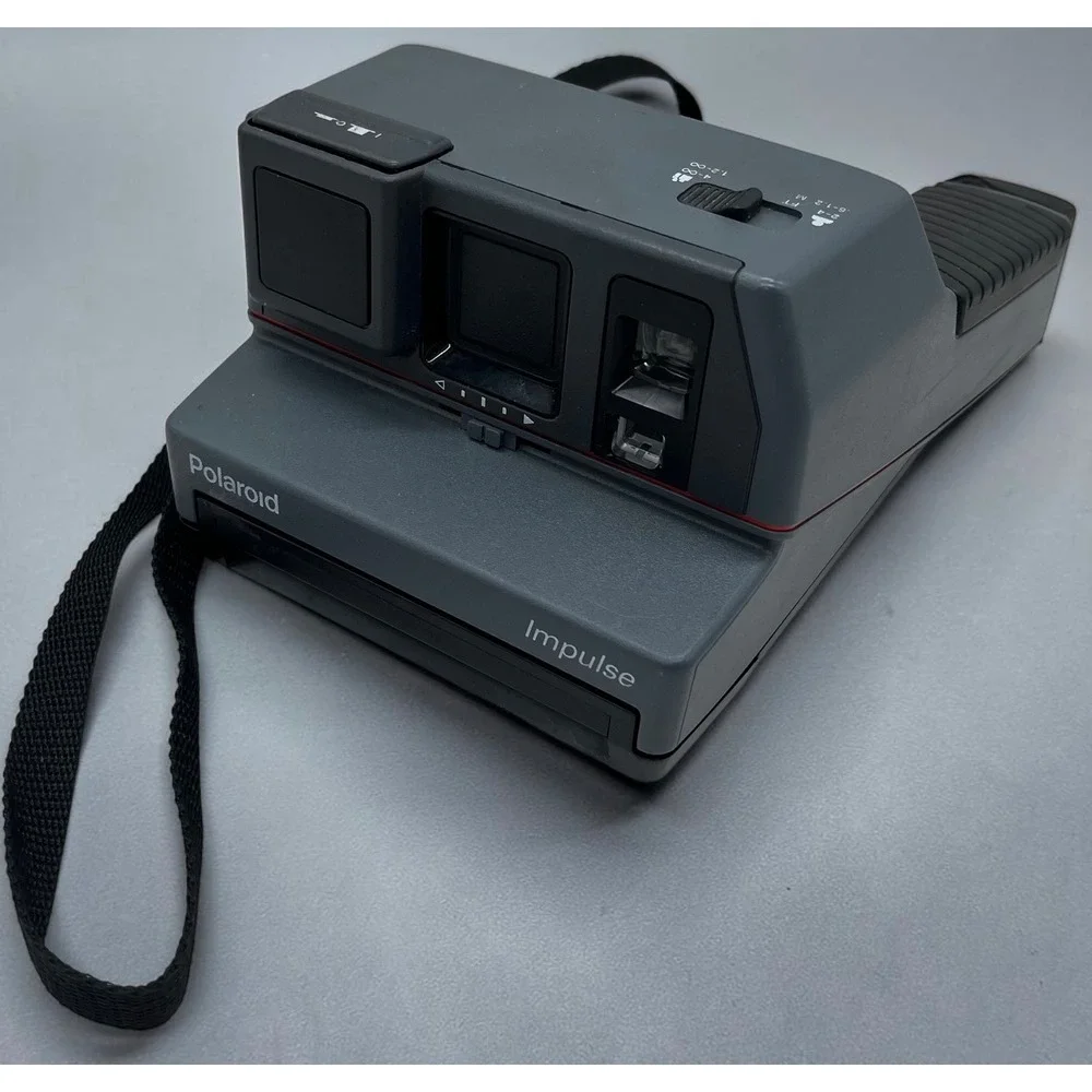 Polaroid Impulse Instant Film Camera Gray 600 Series Vintage Pop-Up Flash